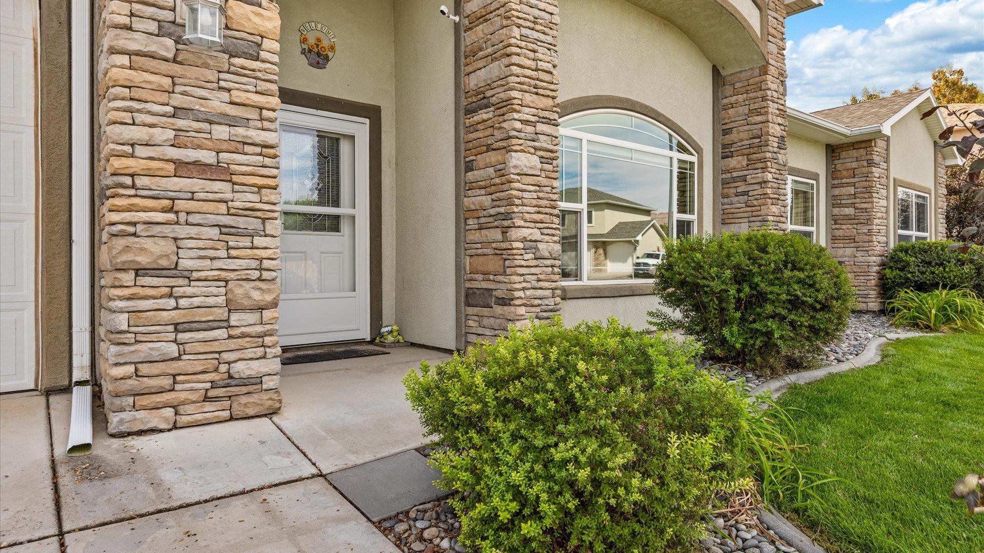Grand Junction, Colorado, 81504, United States, 4 Bedrooms Bedrooms, ,2 BathroomsBathrooms,Residential,For Sale,1932359