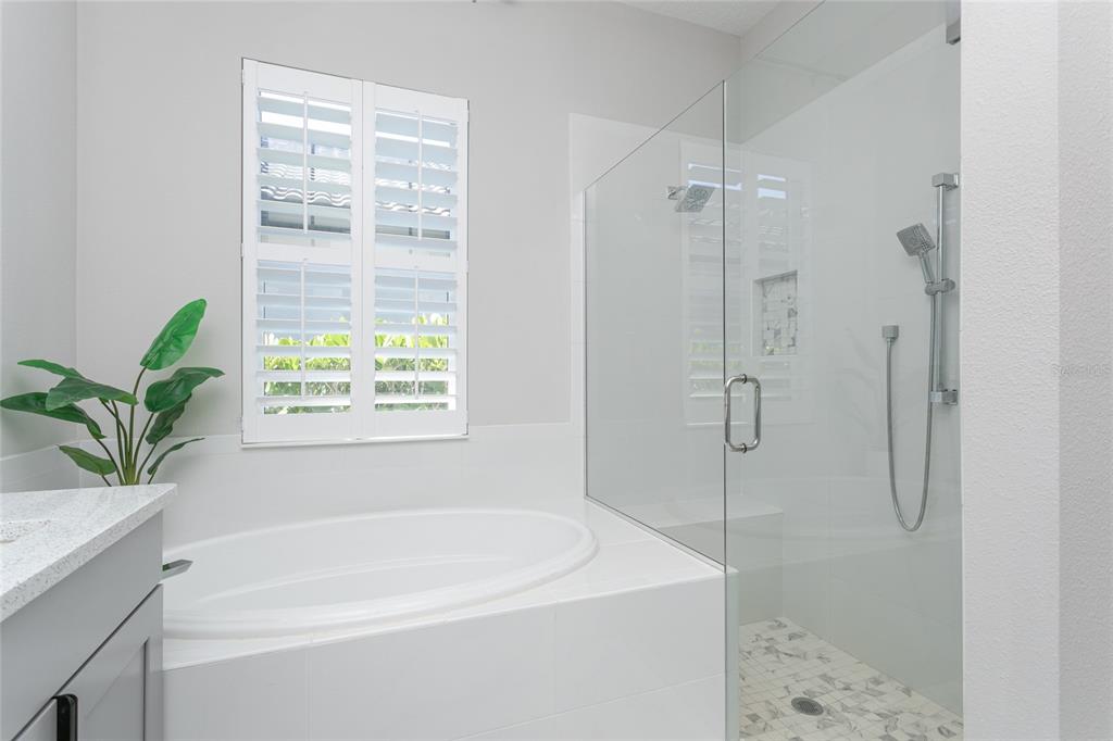 Nokomis, Florida, 34275, United States, 2 Bedrooms Bedrooms, ,2 BathroomsBathrooms,Residential,For Sale,1917205