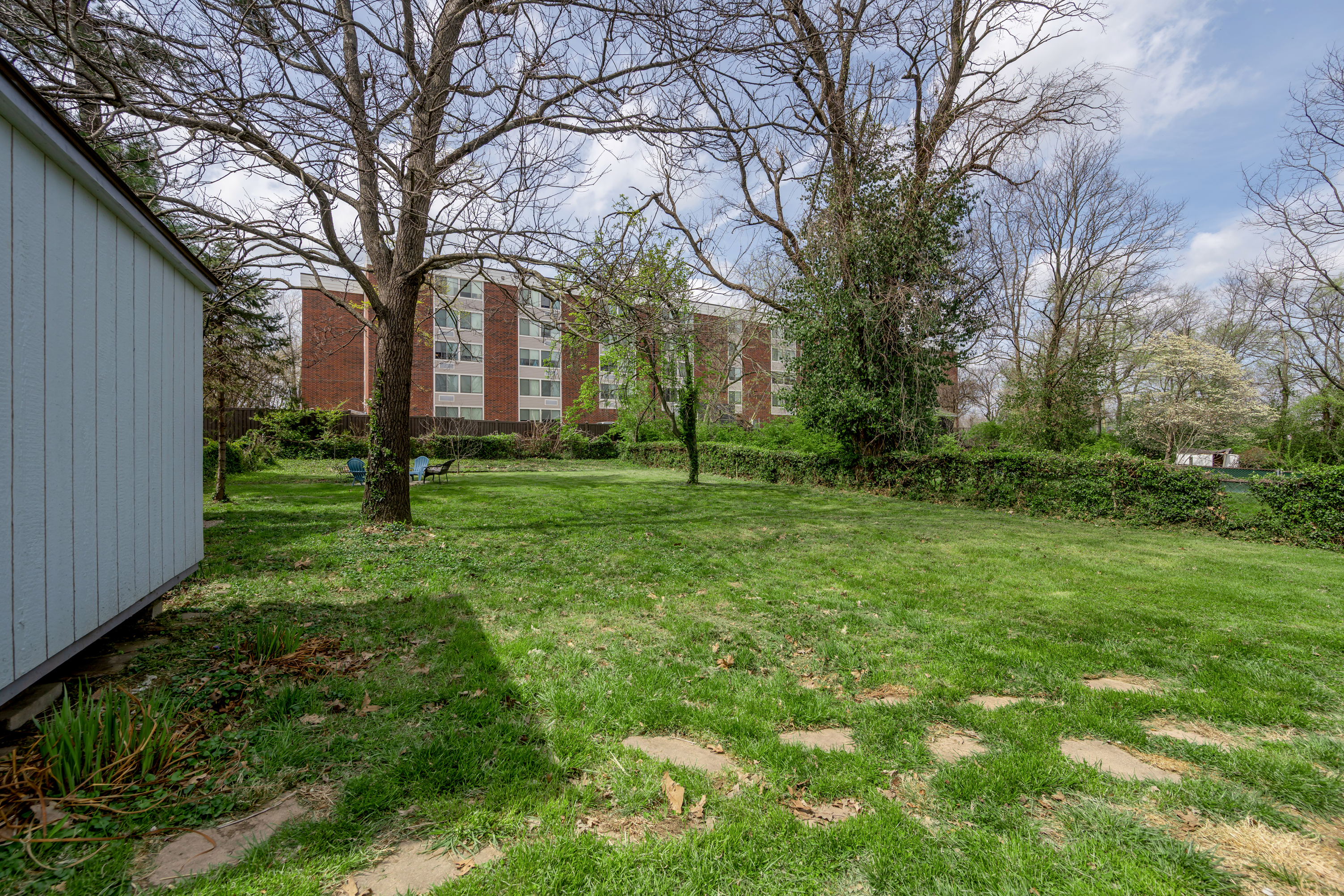  127 Delmont Drive - 物件實景