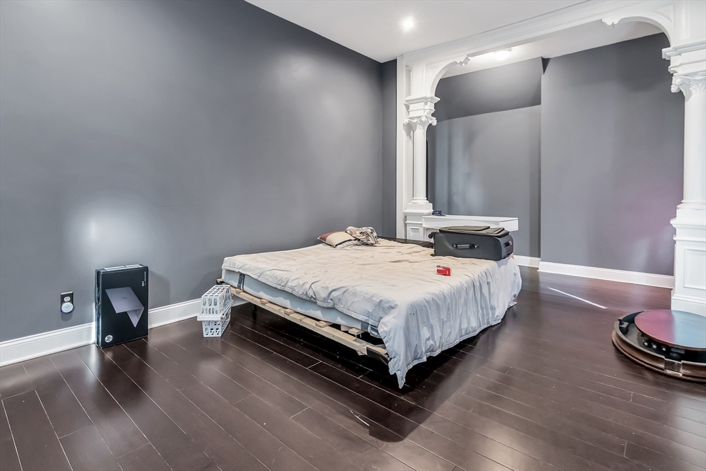 Revere, Massachusetts, 02151, United States, 5 Bedrooms Bedrooms, ,3 BathroomsBathrooms,Residential,For Sale,1935467