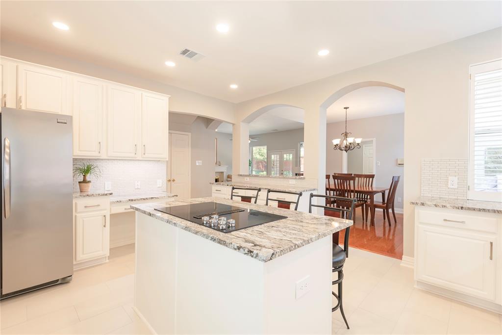 Plano, Texas, 75025, United States, 4 Bedrooms Bedrooms, ,4 BathroomsBathrooms,Residential,For Sale,1926203