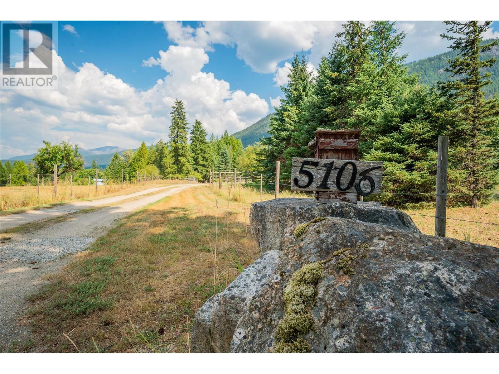 WINLAW, British Columbia, V0G 2J0, CA, 3 Bedrooms Bedrooms, ,2 BathroomsBathrooms,Residential,For Sale,1839031