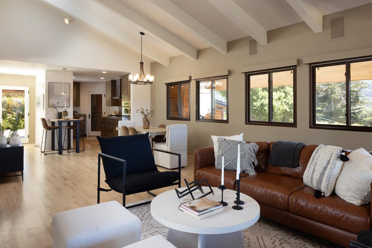 Carmel Valley, California, 93924, United States, 2 Bedrooms Bedrooms, ,2 BathroomsBathrooms,Residential,For Sale,1907562