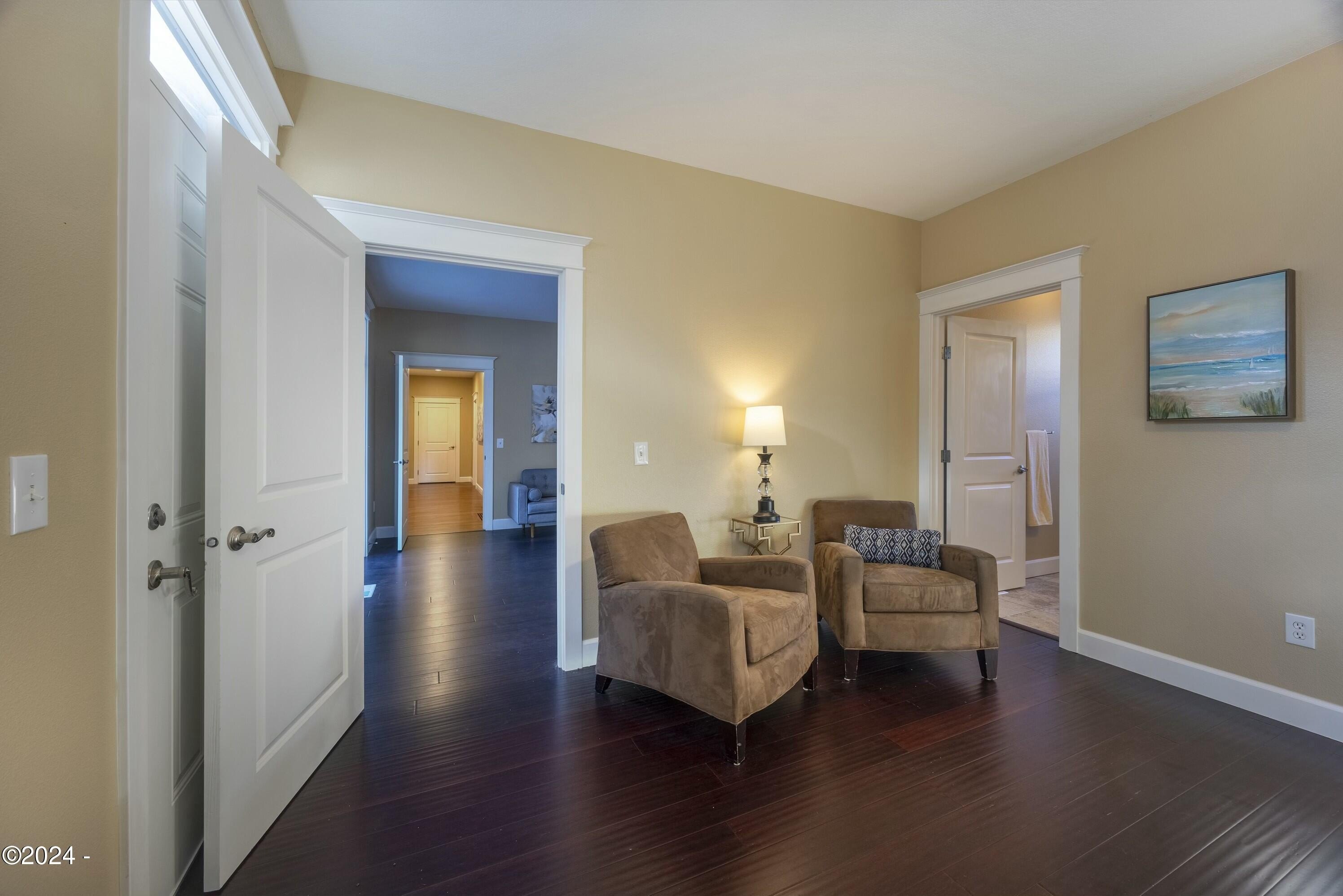 12989 SE Mountain Gate, Happy Valley, Oregon, 97086, United States, 4 Bedrooms Bedrooms, ,5 BathroomsBathrooms,Residential,For Sale,12989 SE Mountain Gate,1668514