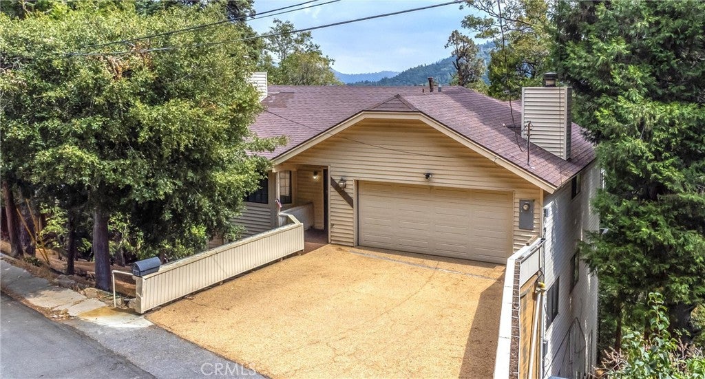 Crestline, California, 92325, United States, 3 Bedrooms Bedrooms, ,4 BathroomsBathrooms,Residential,For Sale,1836283