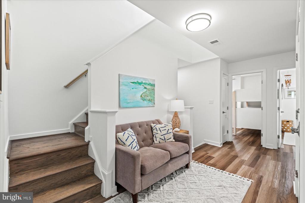 Colonial Beach, Virginia, 22443, United States, 4 Bedrooms Bedrooms, ,4 BathroomsBathrooms,Residential,For Sale,1898525