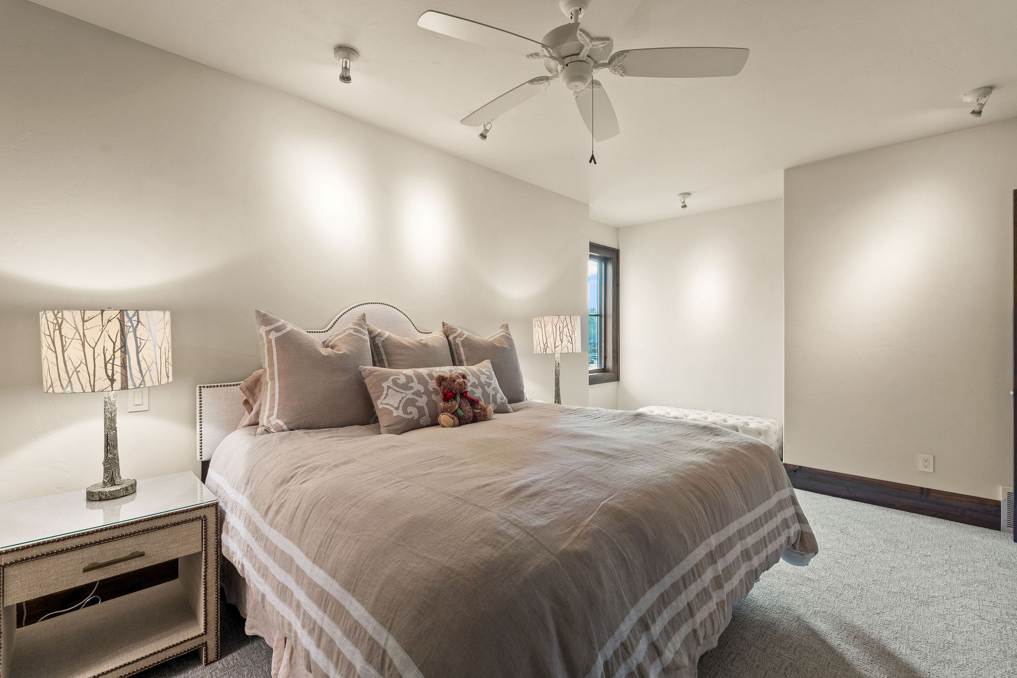  464 Electric Avenue, Unit C - 物件實景