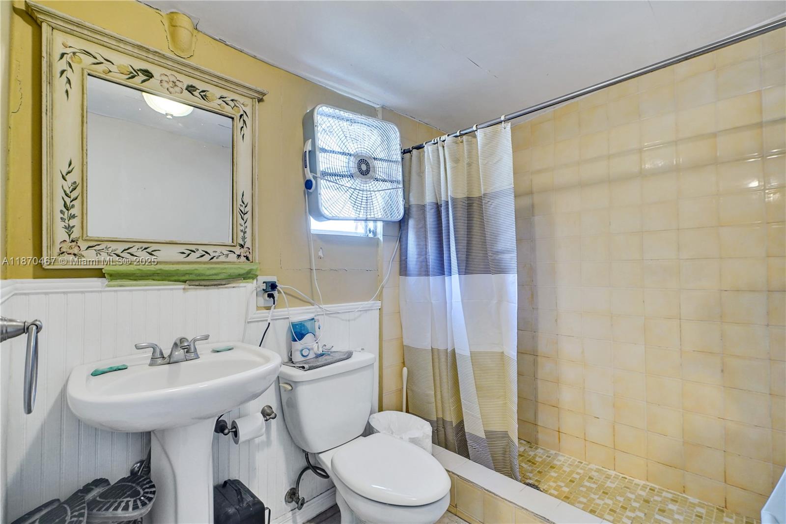 Miami, Florida, 33137, United States, 3 Bedrooms Bedrooms, ,2 BathroomsBathrooms,Residential,For Sale,1950429