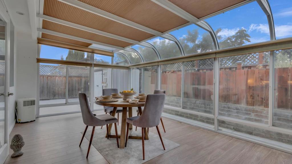 Hollister, California, 95023, United States, 4 Bedrooms Bedrooms, ,2 BathroomsBathrooms,Residential,For Sale,1976476