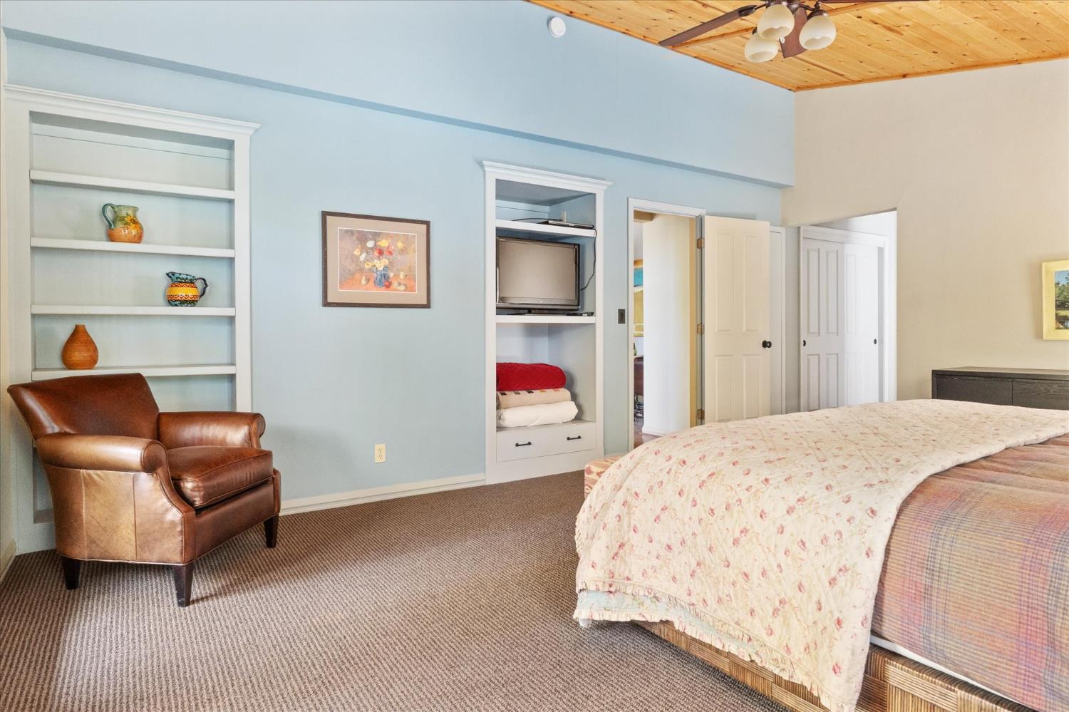 Murphys, California, 95247, United States, 3 Bedrooms Bedrooms, ,4 BathroomsBathrooms,Residential,For Sale,2030734