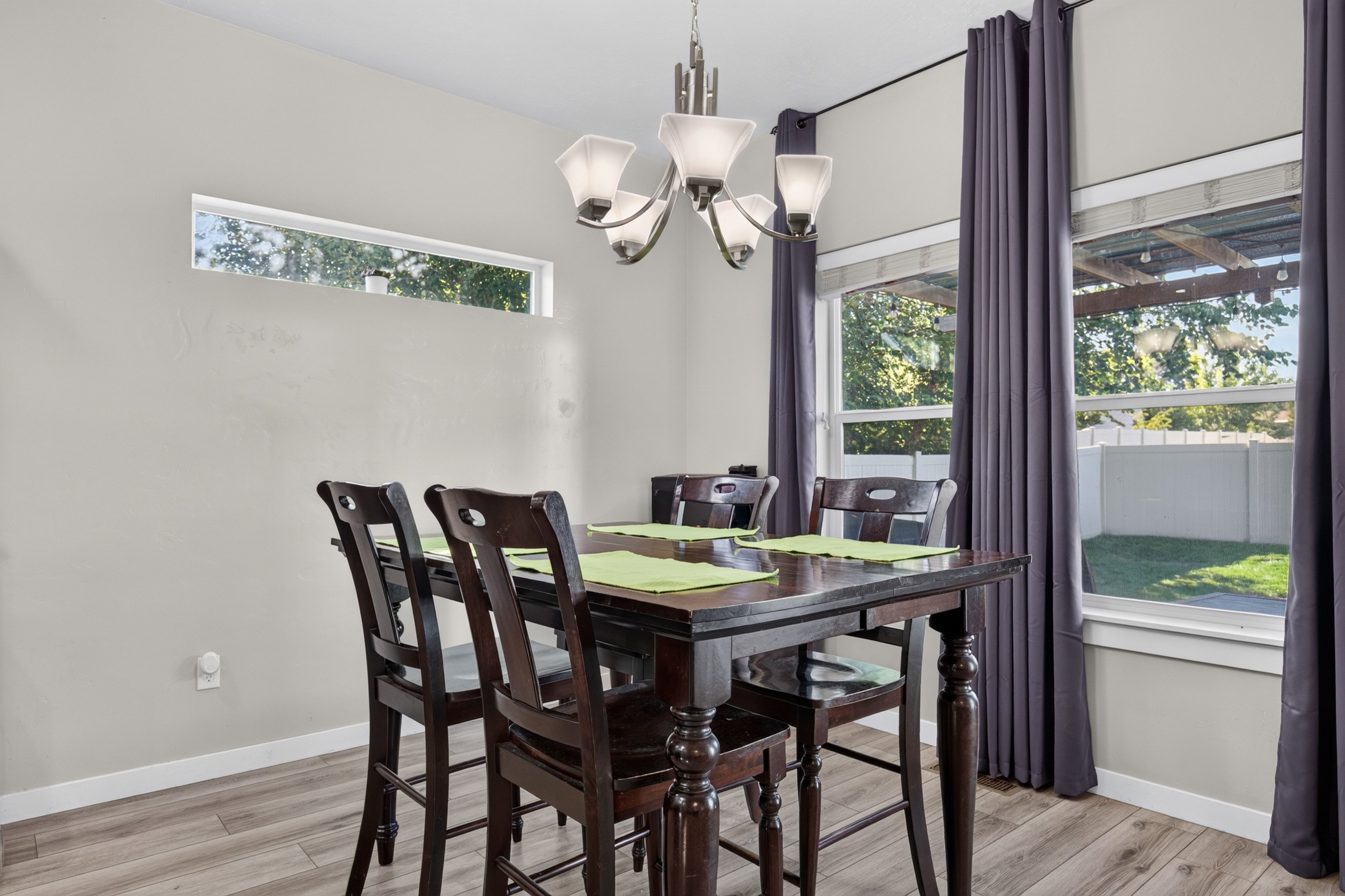 Single Level with Bonus Room and RV Parking in the Heart of SW Boise - 物件實景