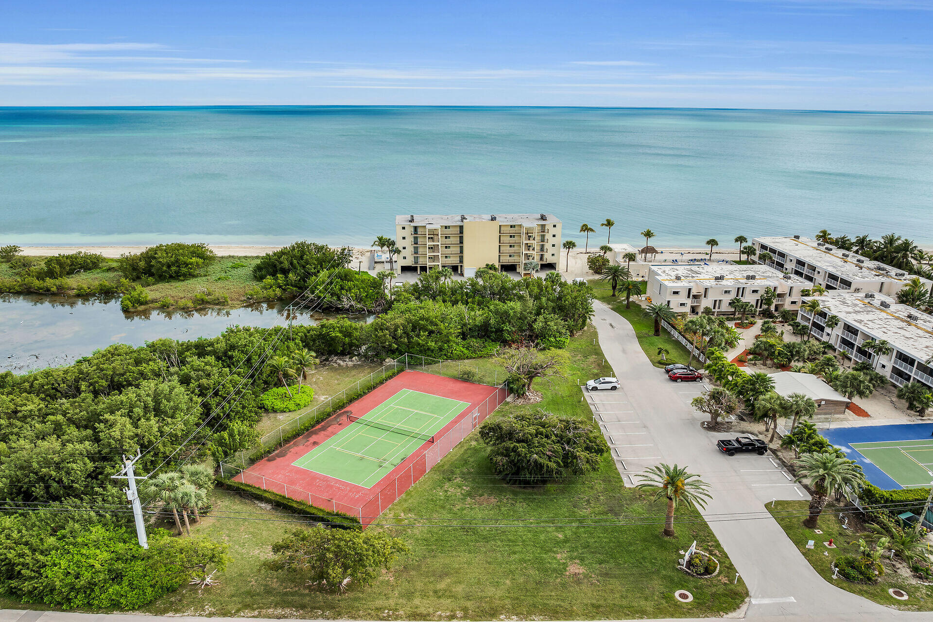 MARATHON, Florida, 33050, United States, 2 Bedrooms Bedrooms, ,2 BathroomsBathrooms,Residential,For Sale,1690703