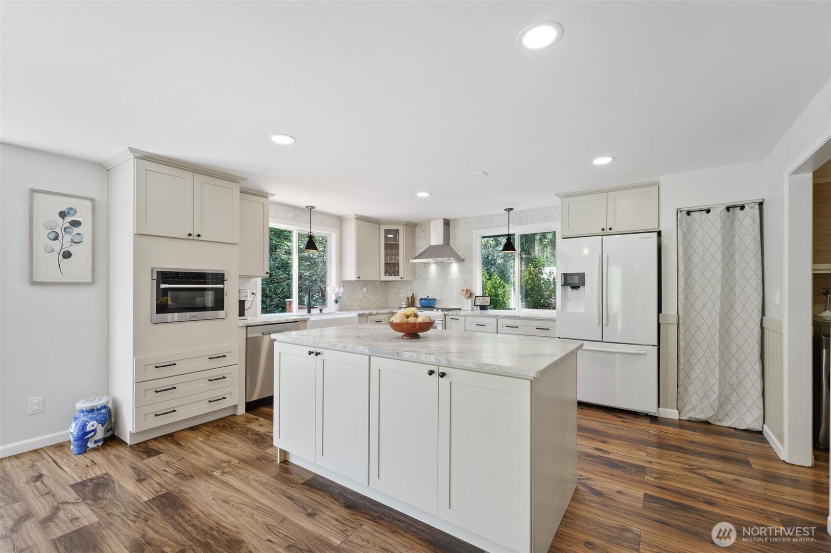 Gig Harbor, Washington, 98332, United States, 3 Bedrooms Bedrooms, ,1 BathroomBathrooms,Residential,For Sale,1907561