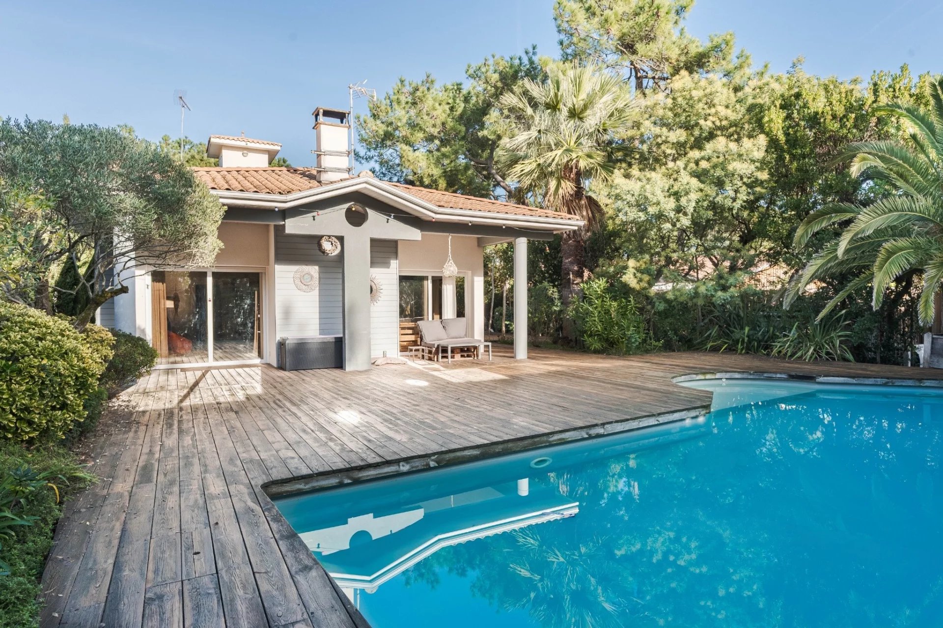 Lège-Cap-Ferret, New Aquitaine, 33950, FR, 4 Bedrooms Bedrooms, ,Residential,For Sale,2001613