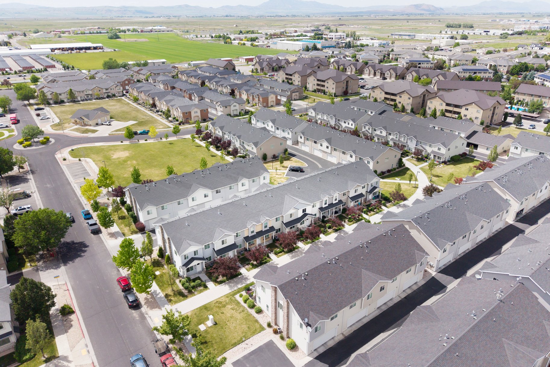  Charming, Very Clean End Unit Townhome in Logan - 物件實景