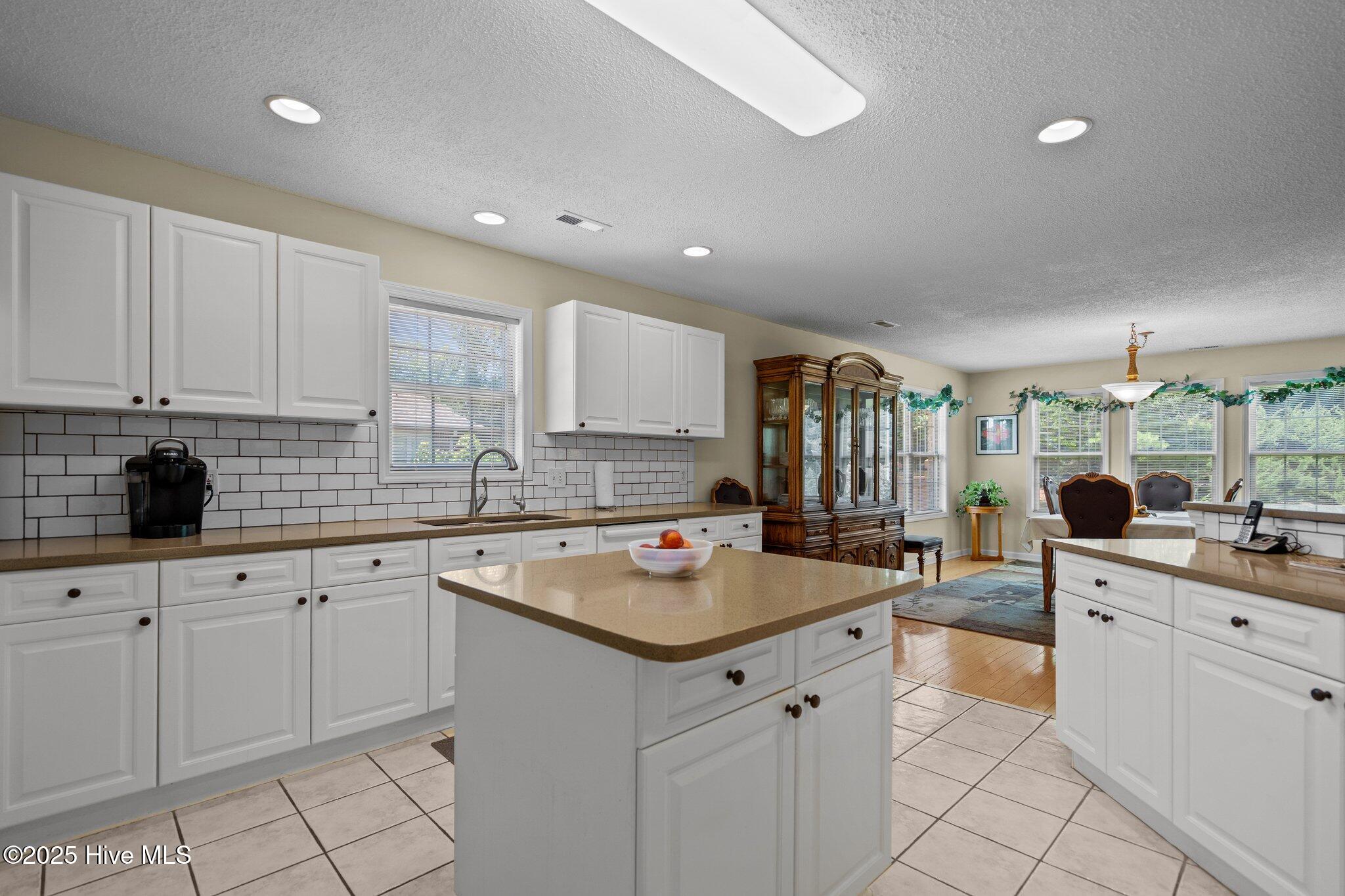 Wilmington, North Carolina, 28411, United States, 4 Bedrooms Bedrooms, ,3 BathroomsBathrooms,Residential,For Sale,1874008