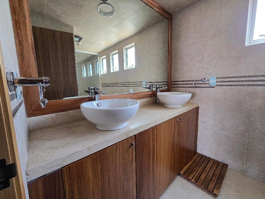 Atizapán de Zaragoza, Estado de méxico, 52930, Mexico, 3 Bedrooms Bedrooms, ,3 BathroomsBathrooms,Residential,For Sale,1840333
