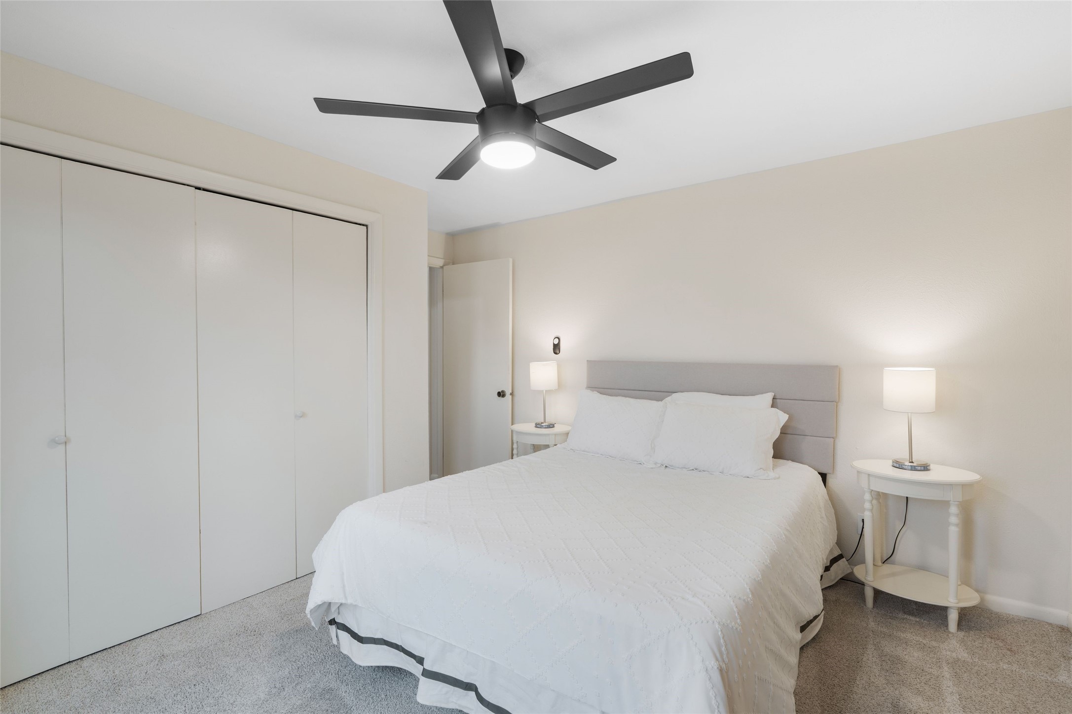  1043 Don Diego Avenue, Unit E - 物件實景