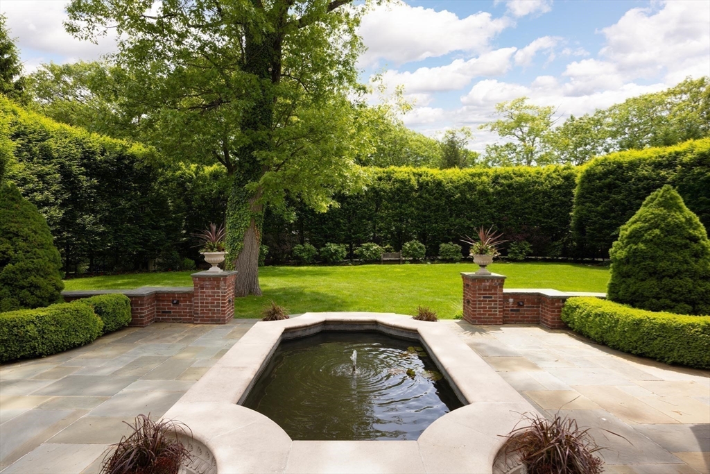 Brookline, Massachusetts, 02445, United States, 6 Bedrooms Bedrooms, ,8 BathroomsBathrooms,Residential,For Sale,1839971