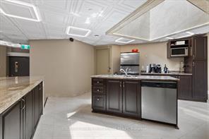 Ottawa, Ontario, K1R 7X2, CA, 2 Bedrooms Bedrooms, ,2 BathroomsBathrooms,Residential,For Sale,1925745