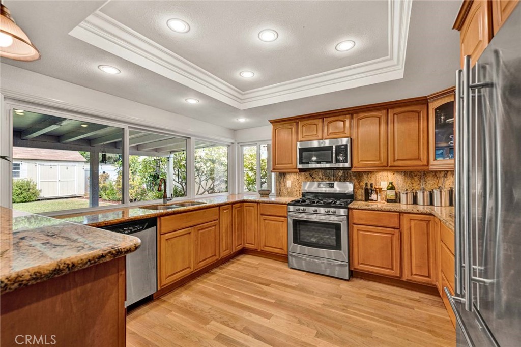 Tustin, California, 92780, United States, 4 Bedrooms Bedrooms, ,3 BathroomsBathrooms,Residential,For Sale,1941038