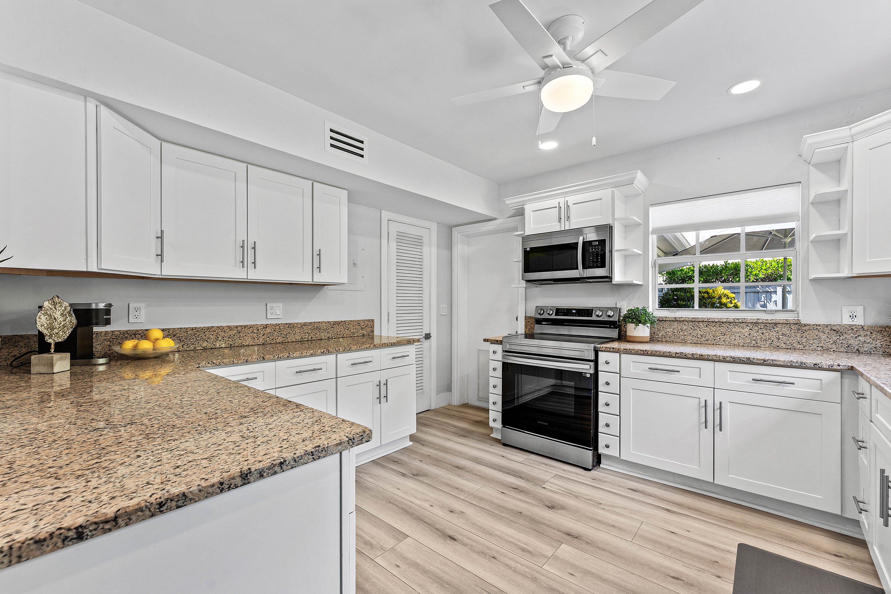  233 Lake Terrace, Delray Beach, FL, 33444 - 物件實景