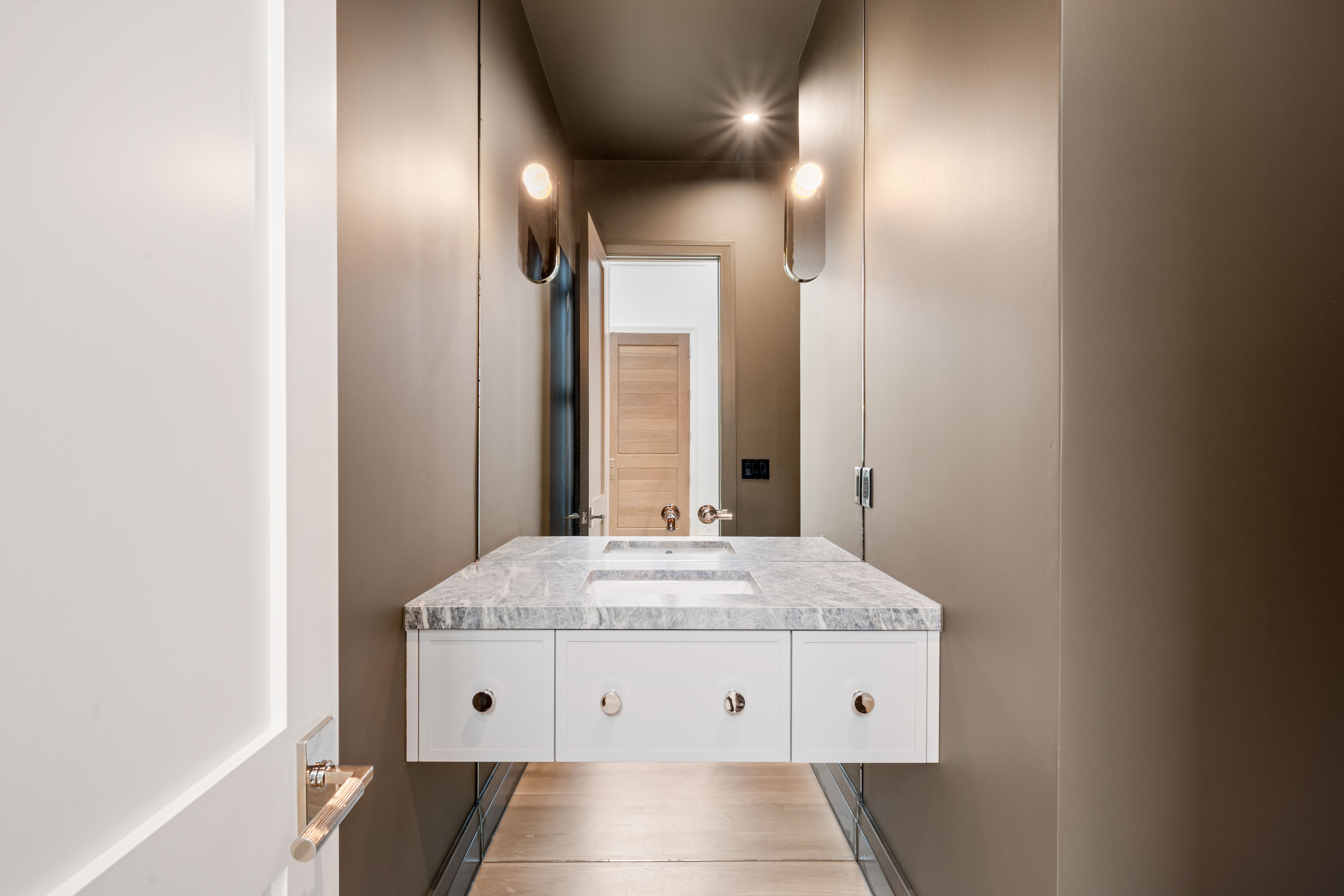  2665 E Cedar Avenue, Denver, CO, 80209 - 物件實景