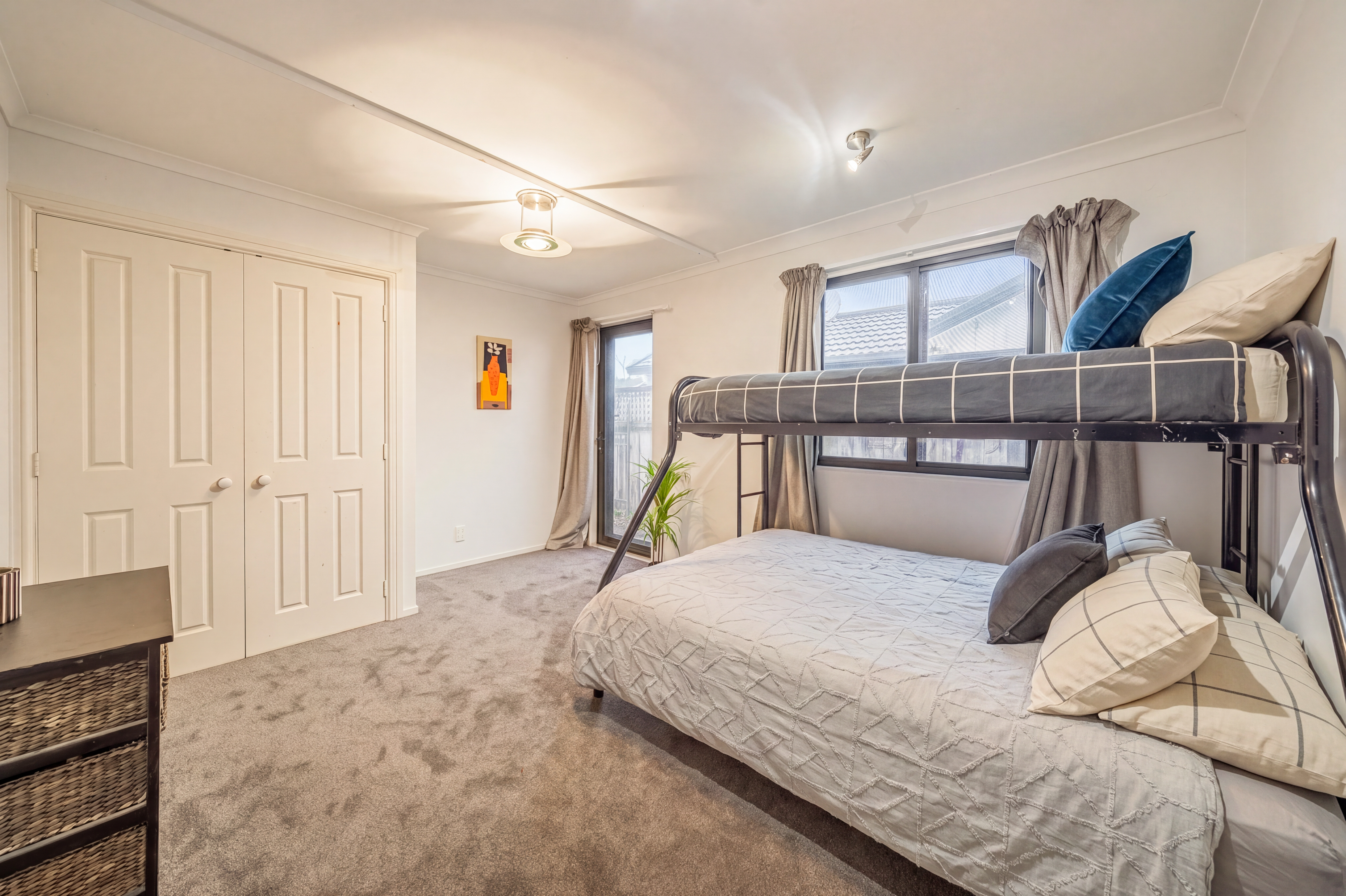  29 Clearwater Terrace, Brown Owl, Upper Hutt - 物件實景