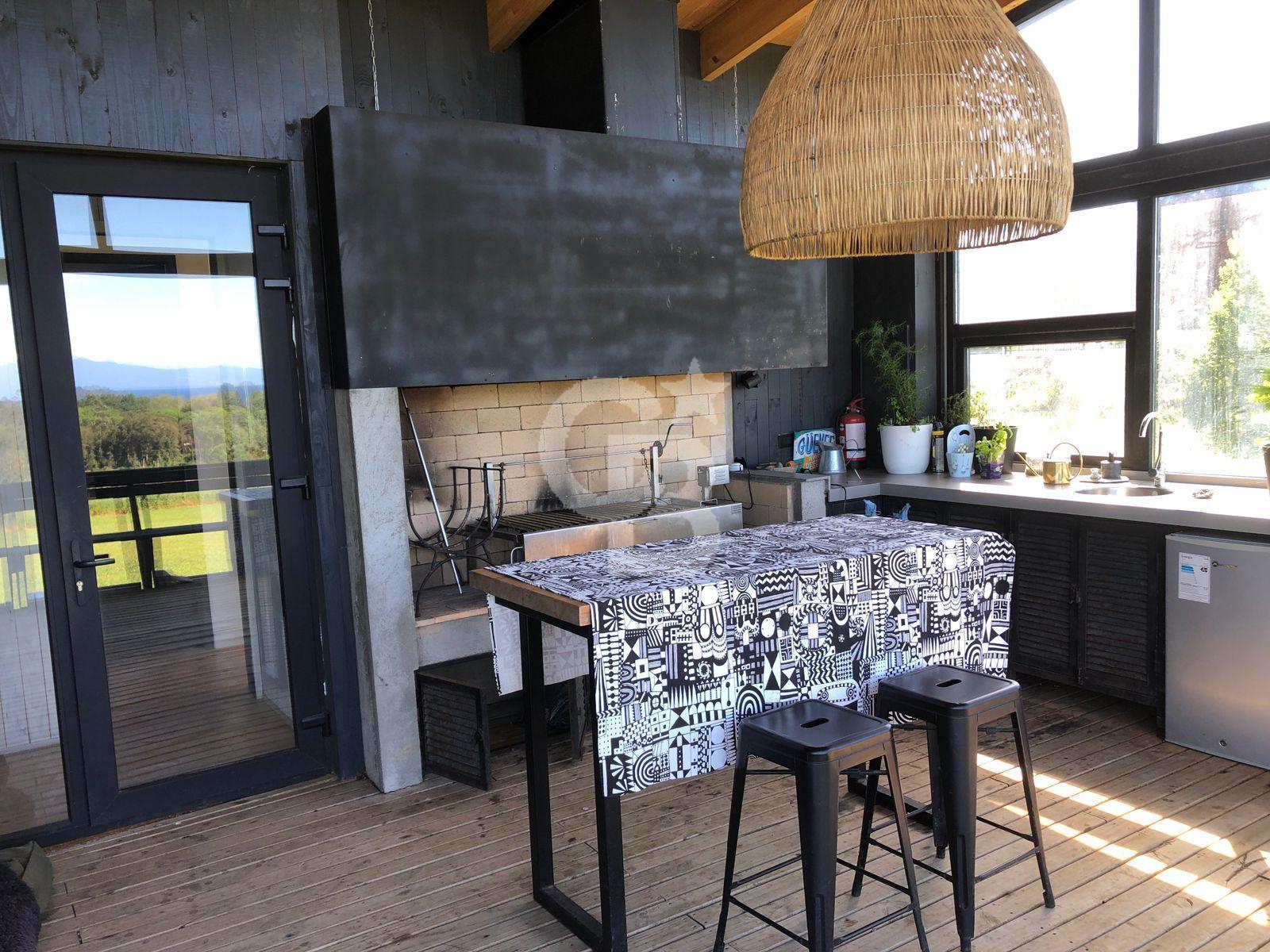 Puerto Varas, Chile, 4 Bedrooms Bedrooms, ,4 BathroomsBathrooms,Residential,For Sale,1993034