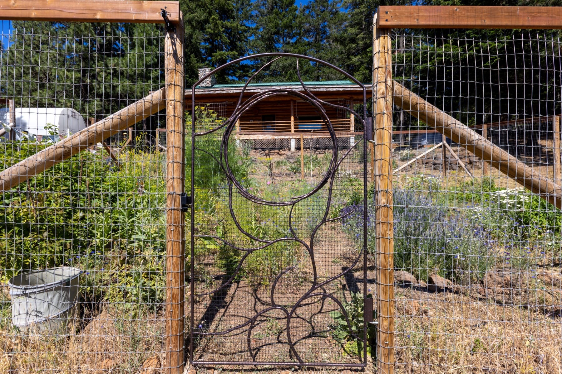  82 MEADOWS LOOP Lyle, WA 98635 - 物件實景