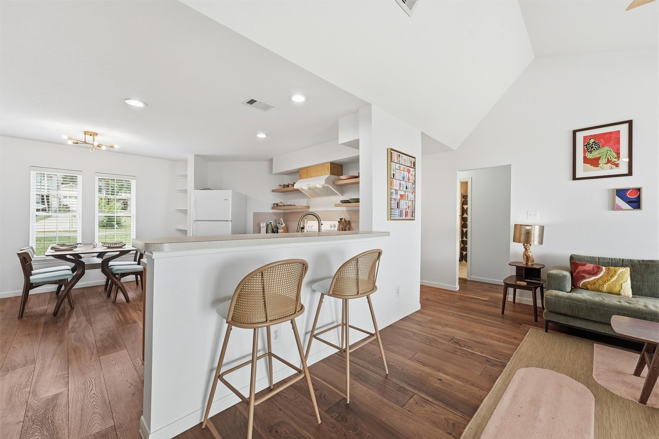  281 Fishermans Bend Drive - 物件實景