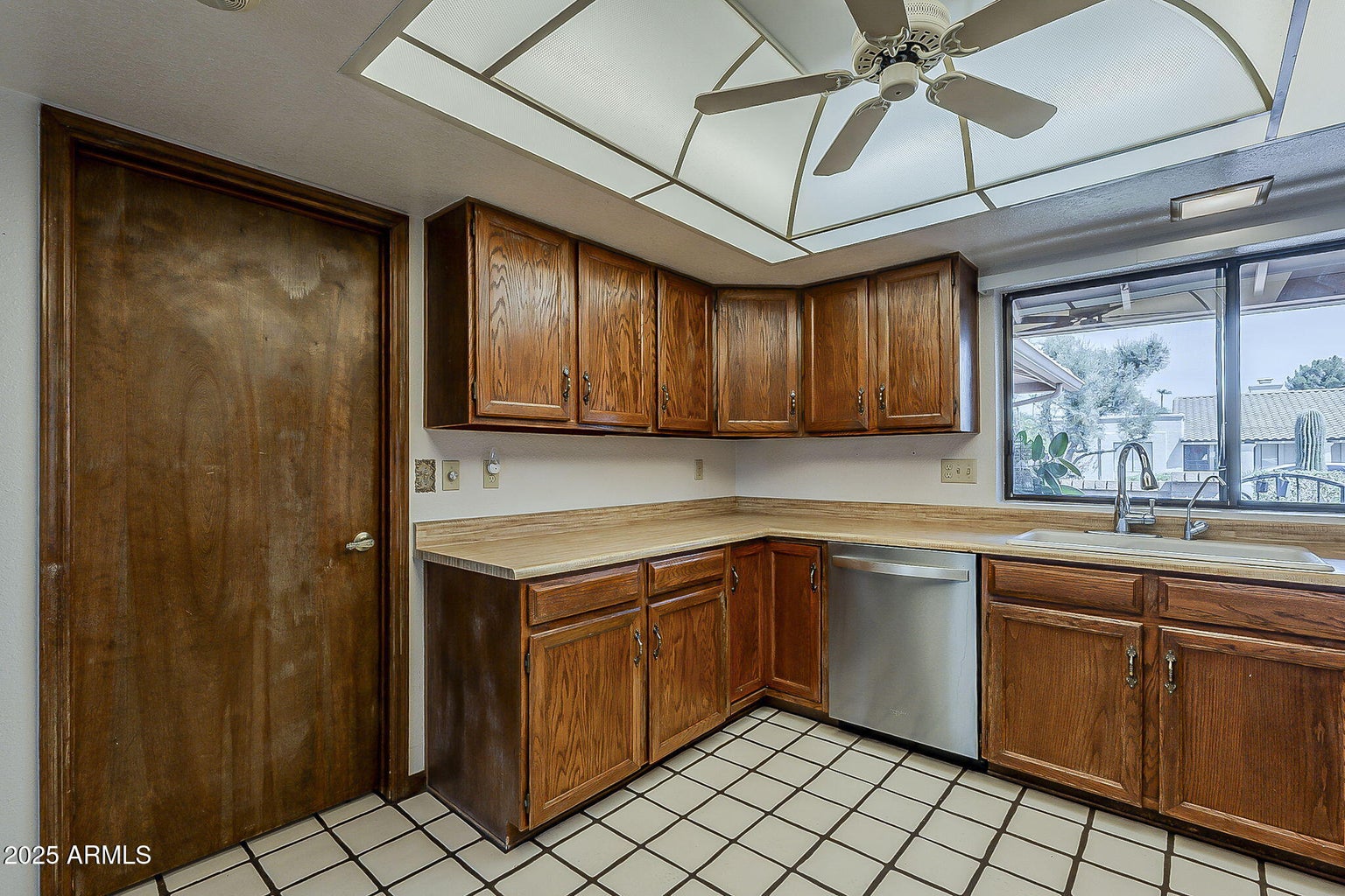 Scottsdale, Arizona, 85258, United States, 4 Bedrooms Bedrooms, ,2 BathroomsBathrooms,Residential,For Sale,1916336