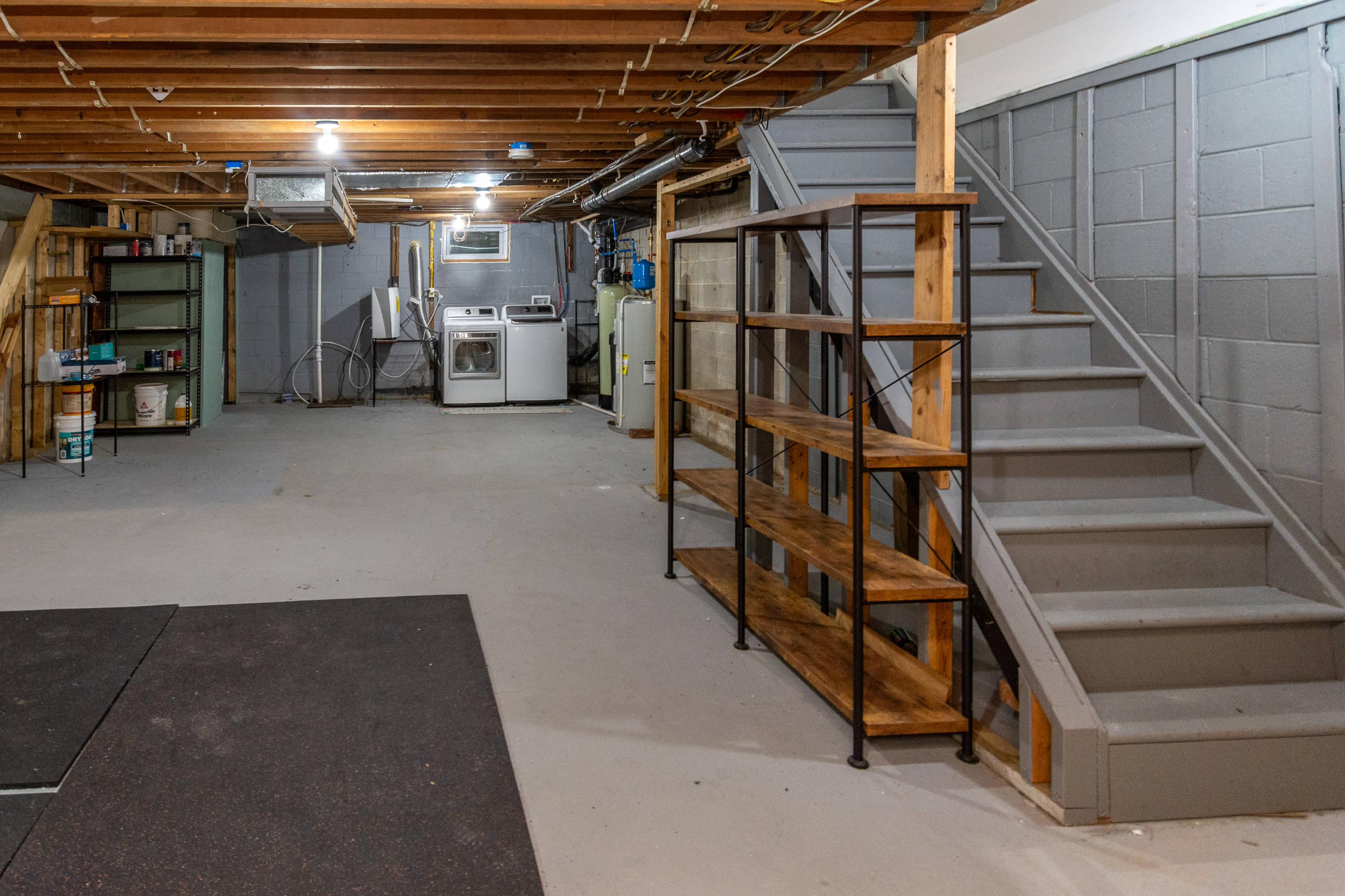  Stylish Three-Bedroom Townhome Near Shops, Dining and SEPTA - 物件實景