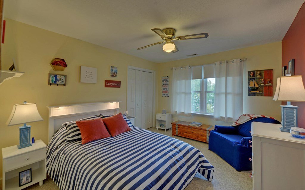 Young Harris, Georgia, 30582, United States, 3 Bedrooms Bedrooms, ,3 BathroomsBathrooms,Residential,For Sale,1974109