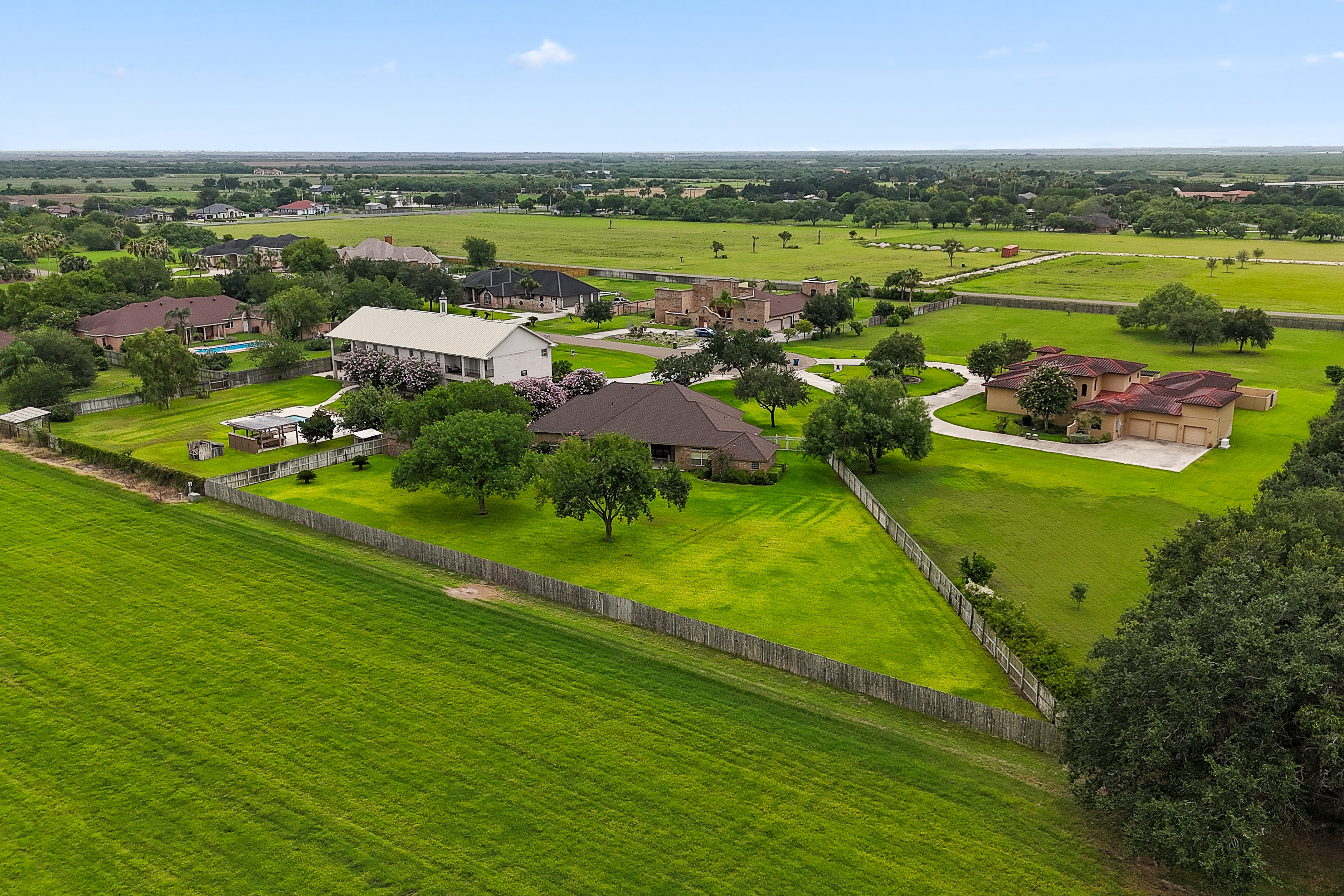 Harlingen, Texas, 78552, United States, 4 Bedrooms Bedrooms, ,3 BathroomsBathrooms,Residential,For Sale,1867020