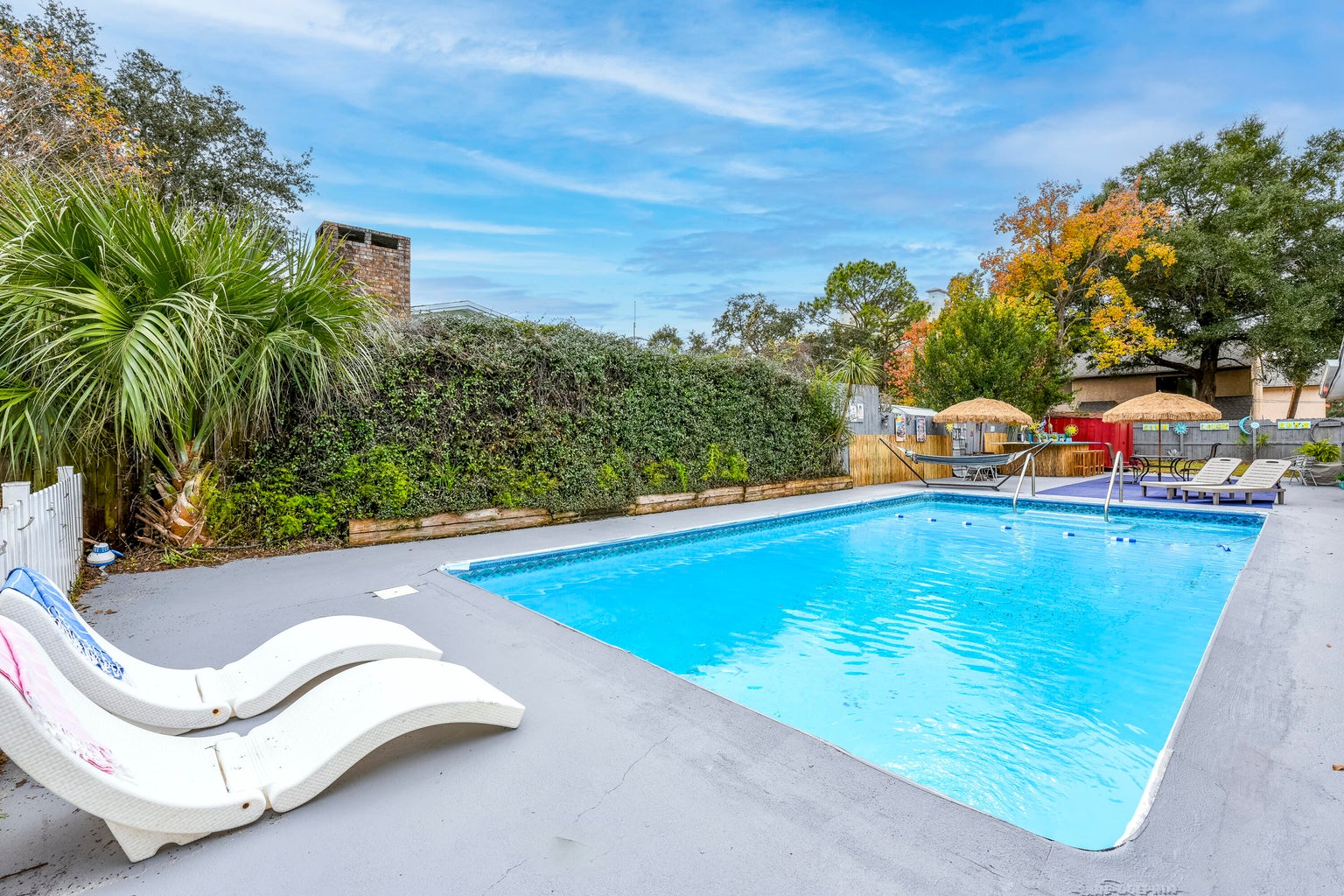 Fort Walton Beach, Florida, 32548, United States, 6 Bedrooms Bedrooms, ,5 BathroomsBathrooms,Residential,For Sale,1942905