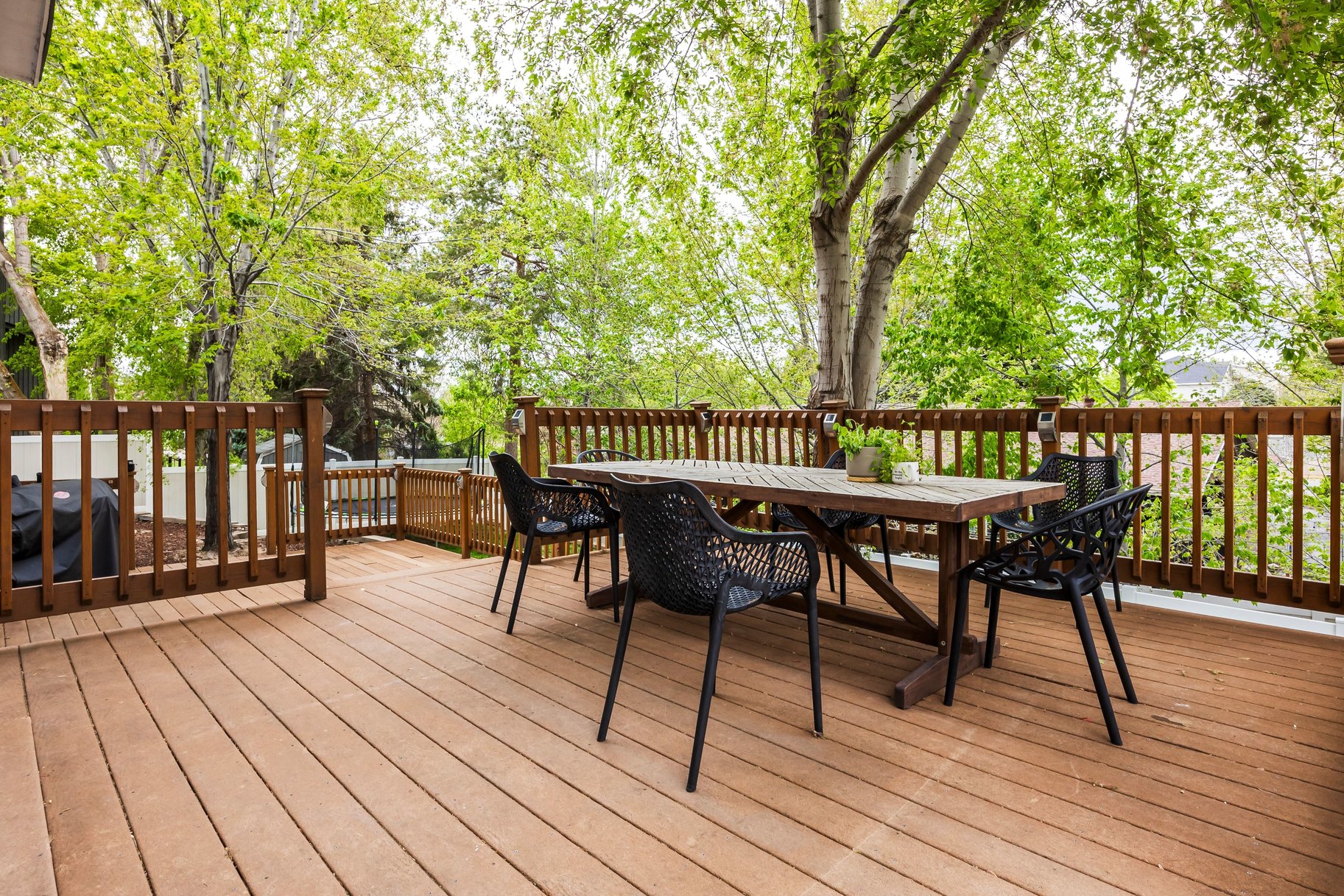  Sandy Gem Near the Canyons with Beautiful Backyard Living - 物件實景