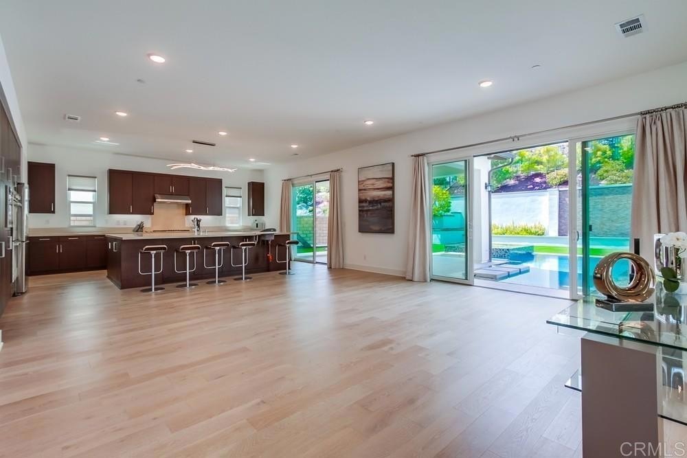 San Diego, California, 92130, United States, 5 Bedrooms Bedrooms, ,5 BathroomsBathrooms,Residential,For Sale,1905990