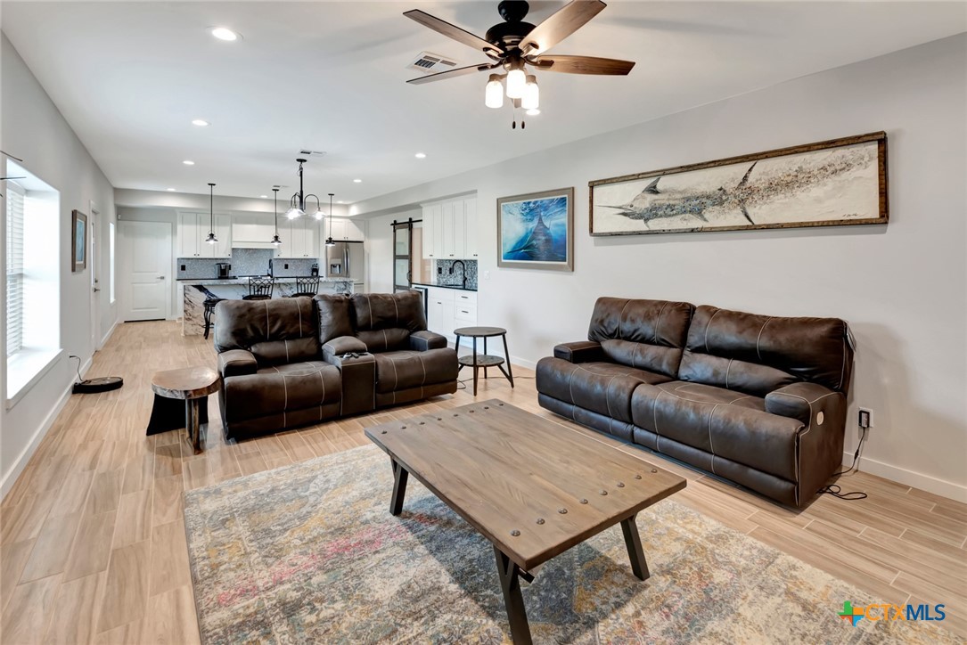 Port O'Connor, Texas, 77982, United States, 4 Bedrooms Bedrooms, ,4 BathroomsBathrooms,Residential,For Sale,1743938