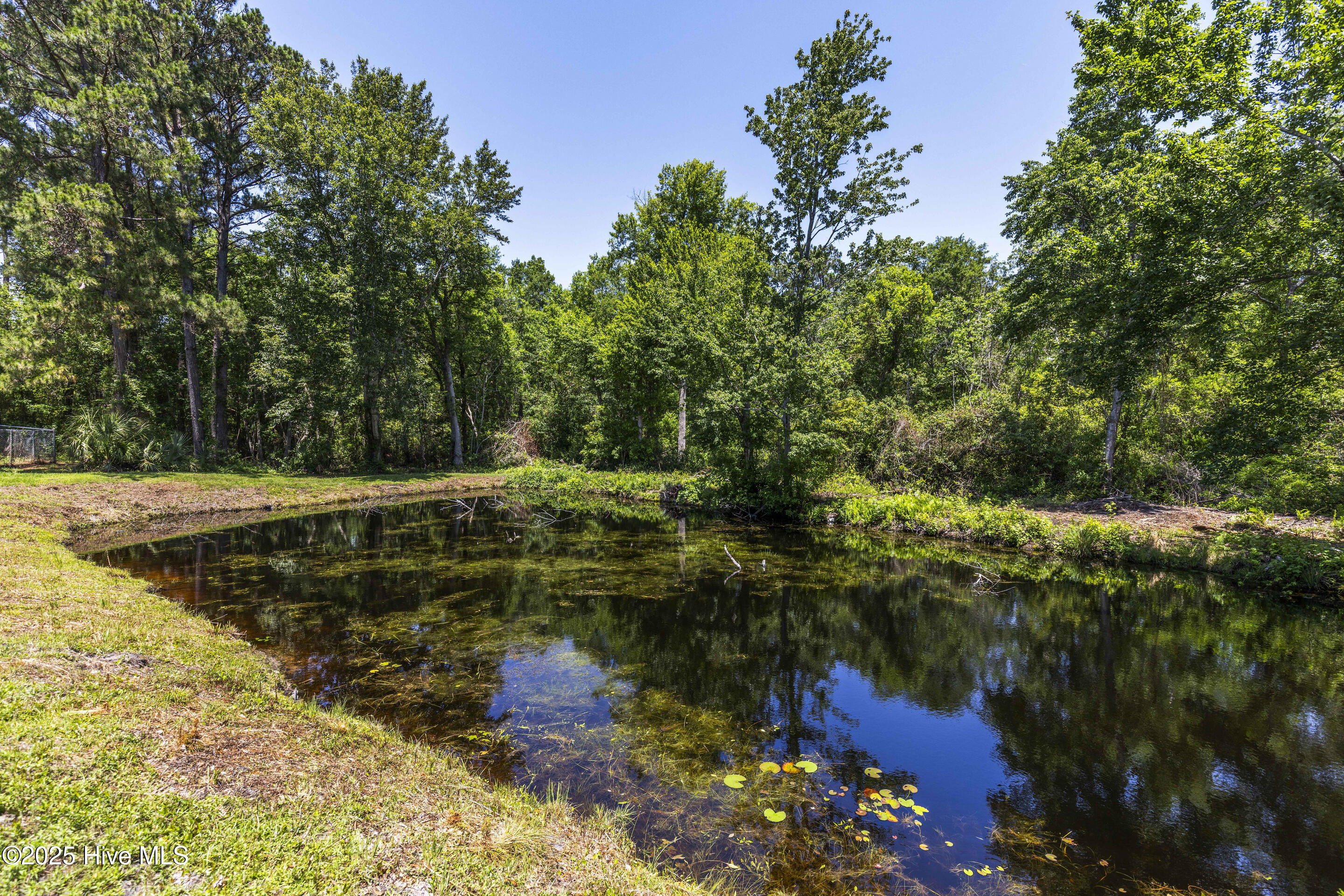 Southport, North Carolina, 28461, United States, 3 Bedrooms Bedrooms, ,4 BathroomsBathrooms,Residential,For Sale,1895633