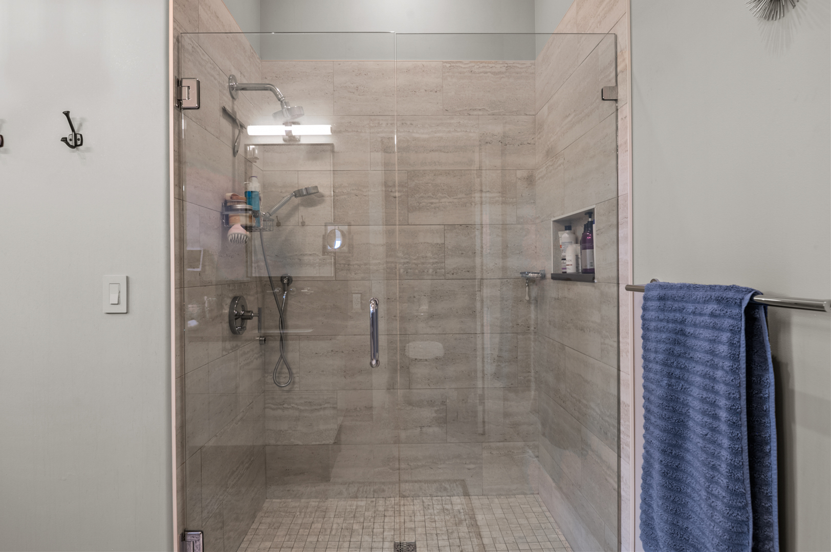 Wyomissing, Pennsylvania, 19610, United States, 3 Bedrooms Bedrooms, ,4 BathroomsBathrooms,Residential,For Sale,1985652