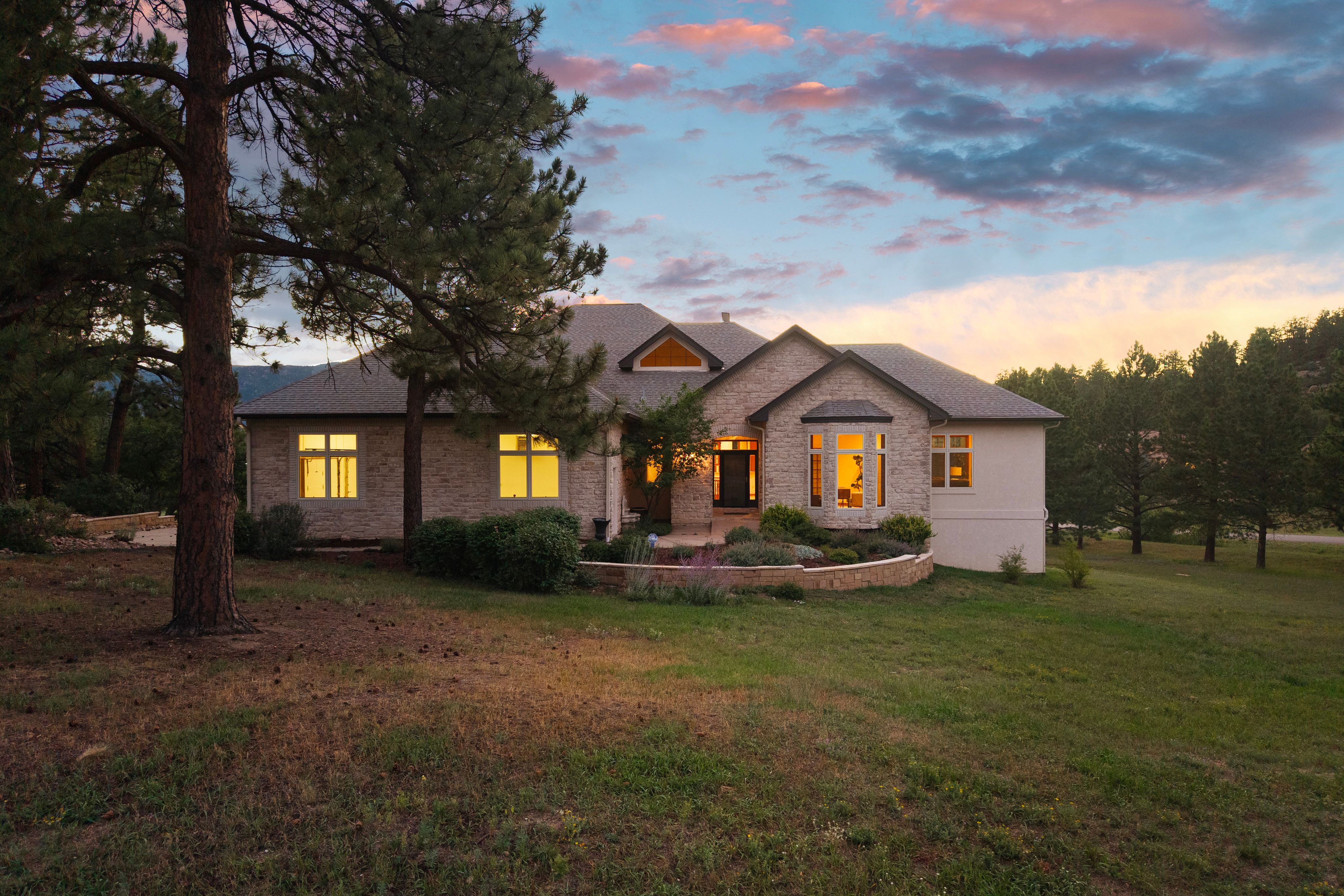  Set on over 4 acres in Perry Park East - 物件實景
