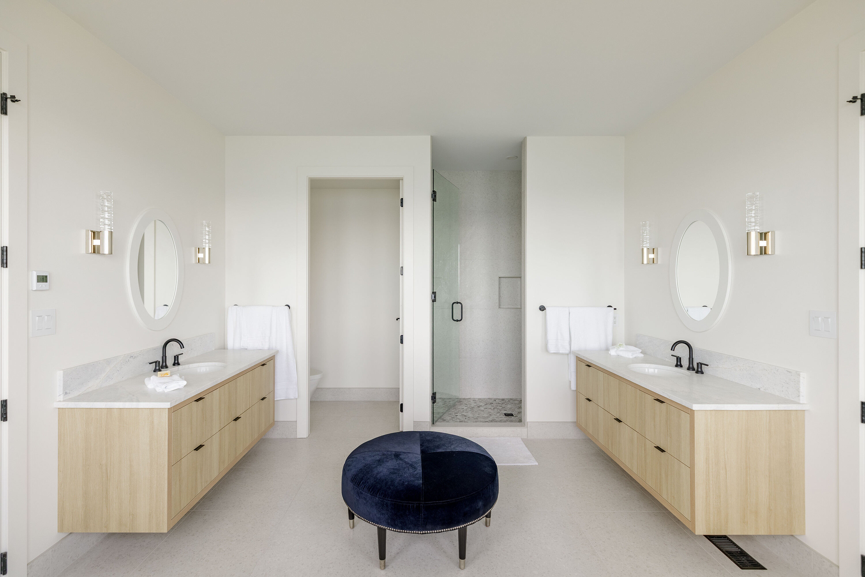  Panoramic Saanich Oceanfront - 物件實景