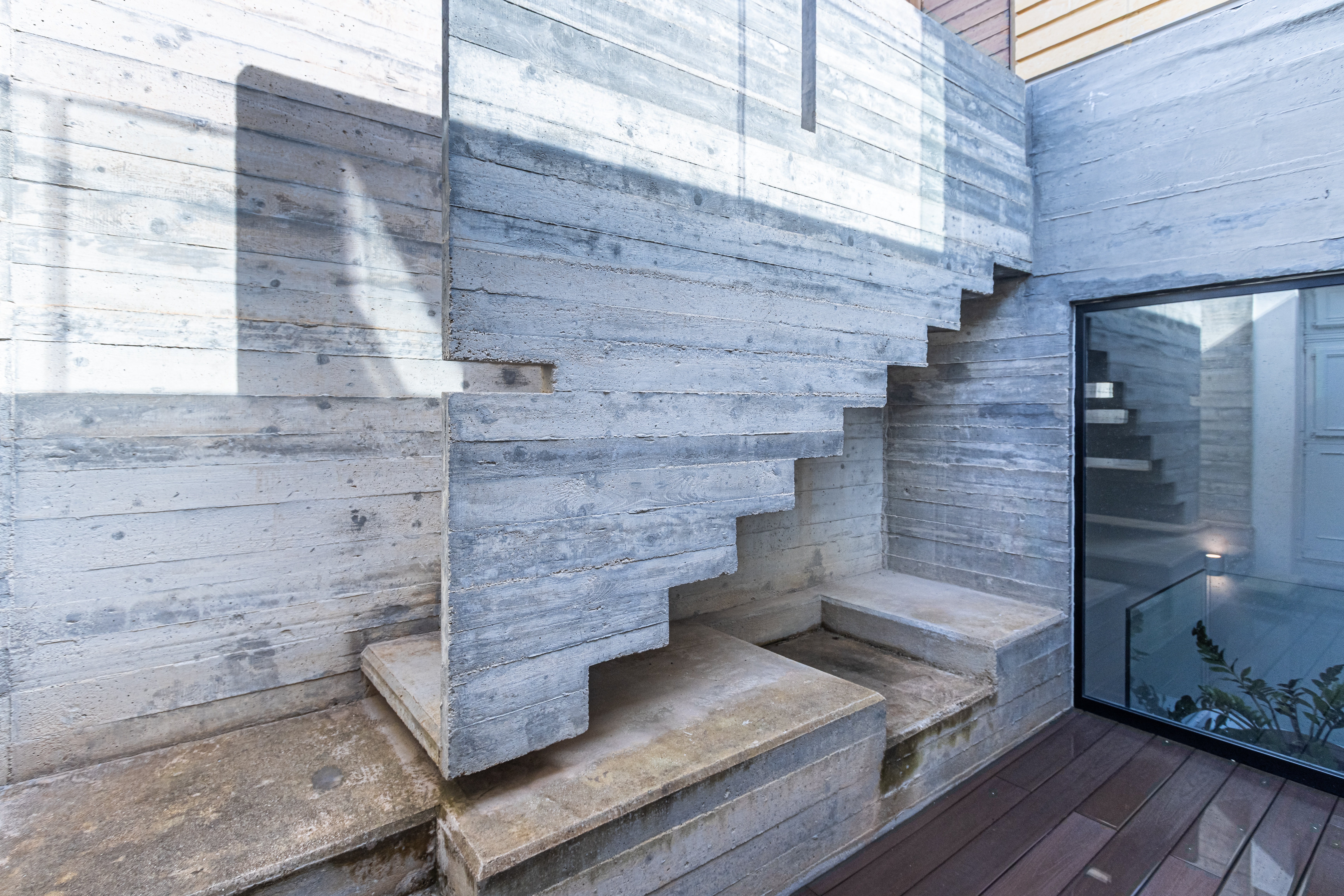  Modern Townhouse with Rooftop Pool - 物件實景