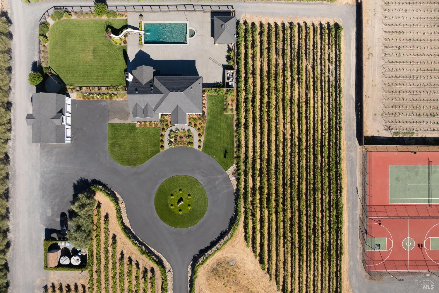 Santa Rosa, California, 95401, United States, 4 Bedrooms Bedrooms, ,4 BathroomsBathrooms,Residential,For Sale,1993093