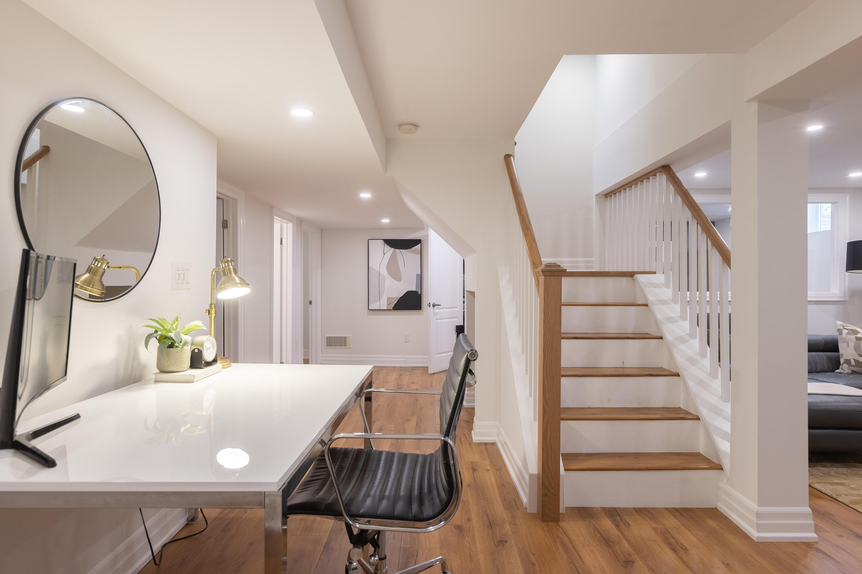  Beautifully Renovated Home - 物件實景