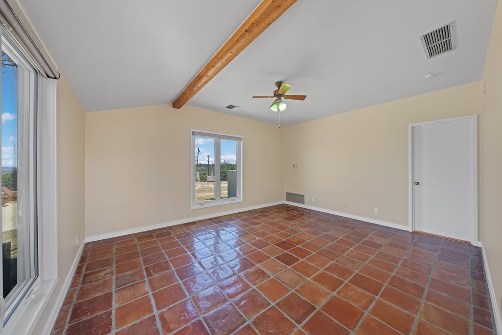 Kerrville, Texas, 78028, United States, 4 Bedrooms Bedrooms, ,5 BathroomsBathrooms,Residential,For Sale,1740072