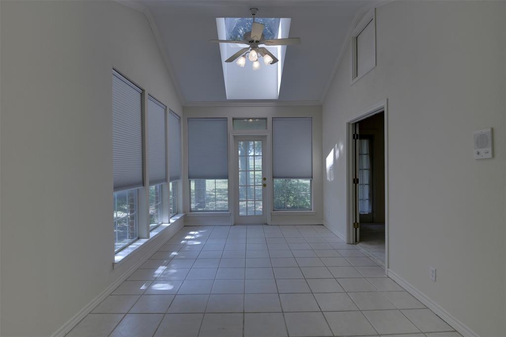 Arlington, Texas, 76015, United States, 4 Bedrooms Bedrooms, ,3 BathroomsBathrooms,Residential,For Sale,1984370