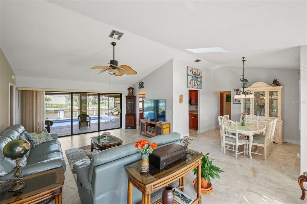 Punta Gorda, Florida, 33950, United States, 3 Bedrooms Bedrooms, ,2 BathroomsBathrooms,Residential,For Sale,1714626