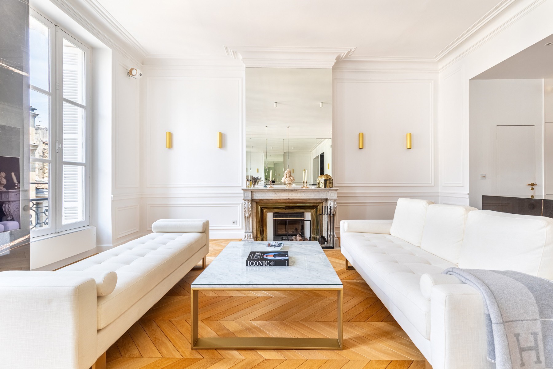  BORDEAUX – TRIANGLE AREA – EXQUISITE BOURGEOIS APARTMENT – 2 BEDROOMS – LIFT - 物件實景